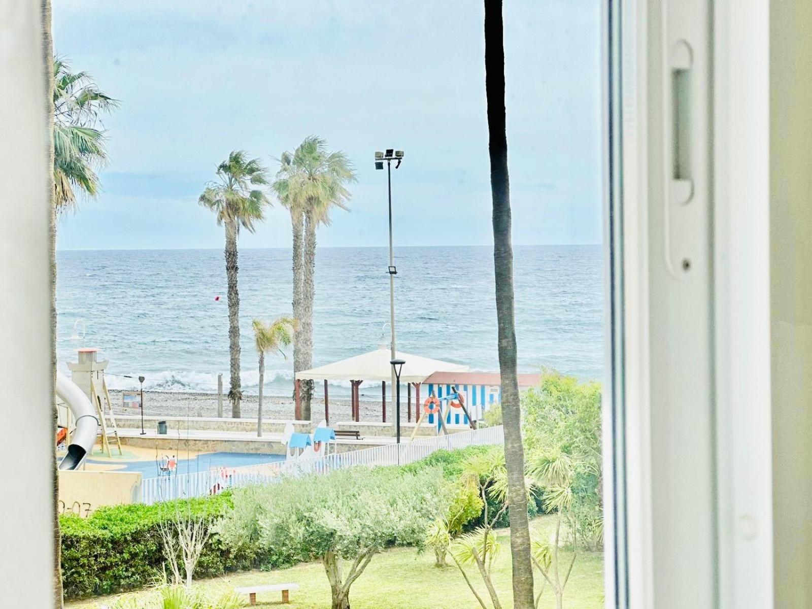 Estudio Pepa Luna Algarrobo Beach Málaga Exterior foto