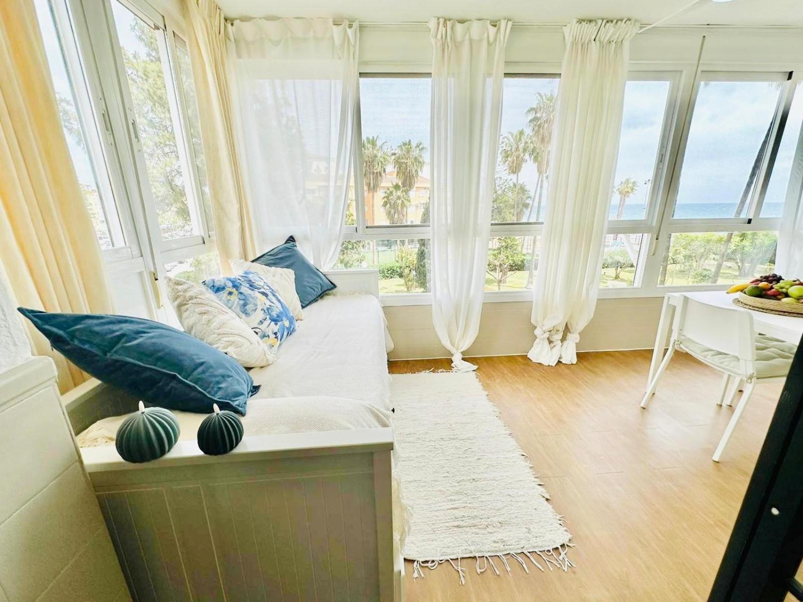 Estudio Pepa Luna Algarrobo Beach Málaga Exterior foto