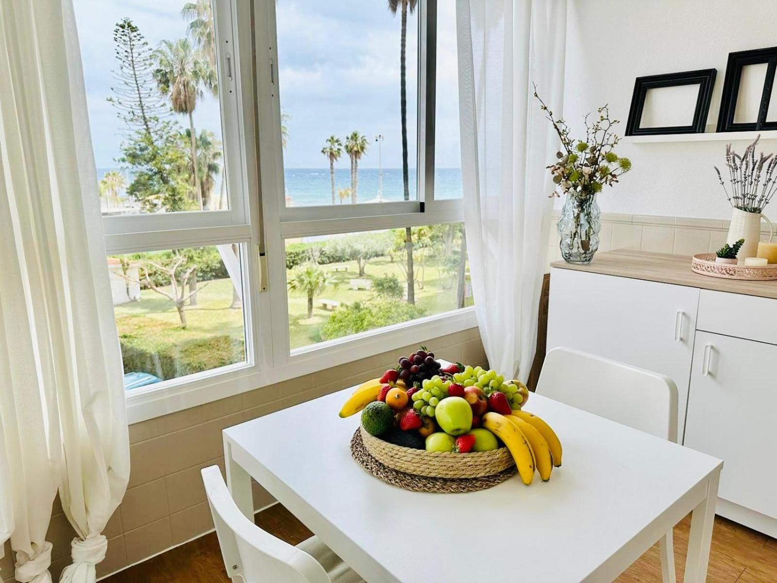 Estudio Pepa Luna Algarrobo Beach Málaga Exterior foto